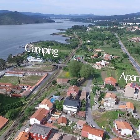 Apartamentos Turisticos Vilagarcia- Rio Ulla Vilagarcia de Arousa Ngoại thất bức ảnh