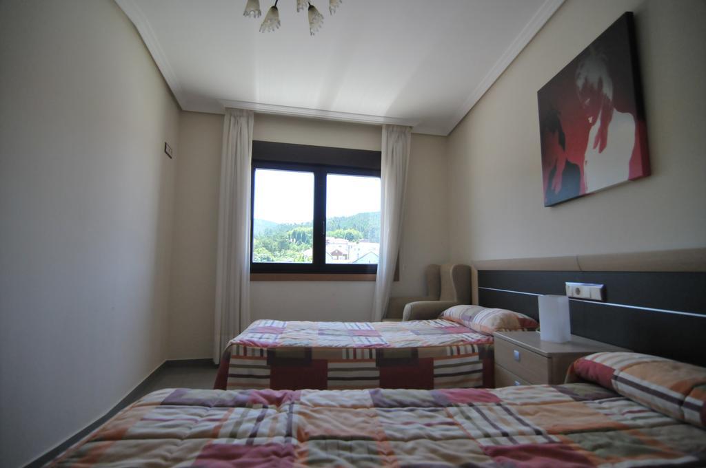 Apartamentos Turisticos Vilagarcia- Rio Ulla Vilagarcia de Arousa Phòng bức ảnh
