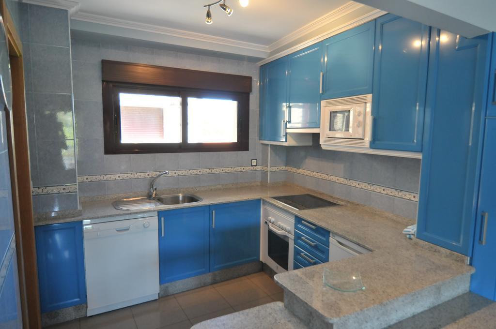 Apartamentos Turisticos Vilagarcia- Rio Ulla Vilagarcia de Arousa Phòng bức ảnh