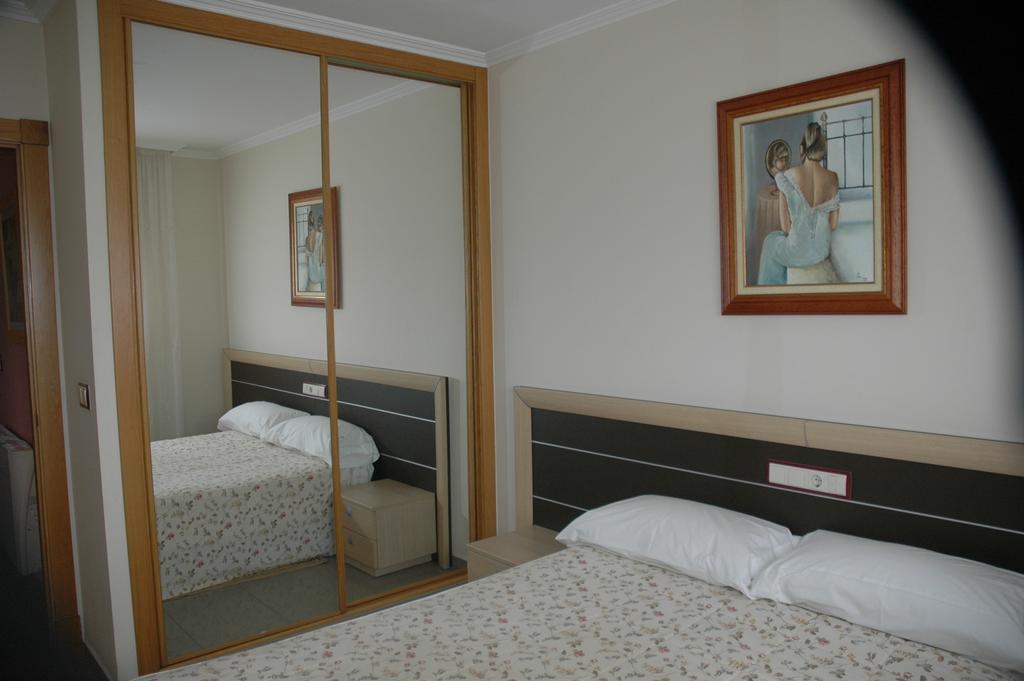 Apartamentos Turisticos Vilagarcia- Rio Ulla Vilagarcia de Arousa Phòng bức ảnh