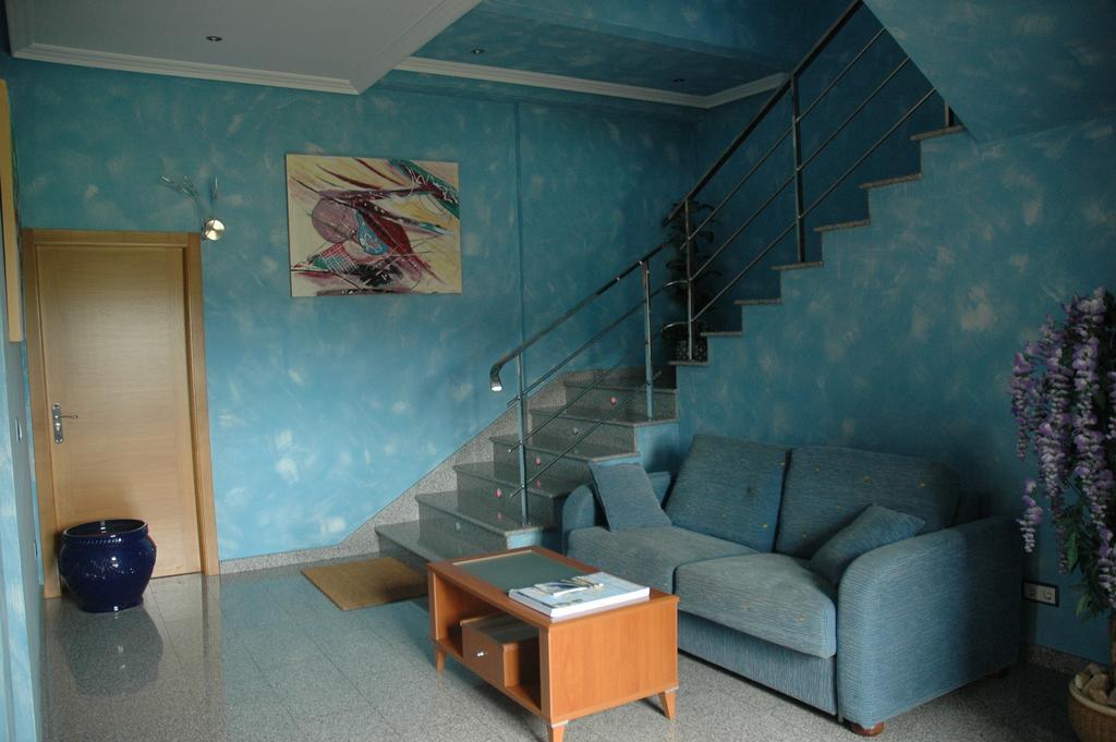 Apartamentos Turisticos Vilagarcia- Rio Ulla Vilagarcia de Arousa Ngoại thất bức ảnh