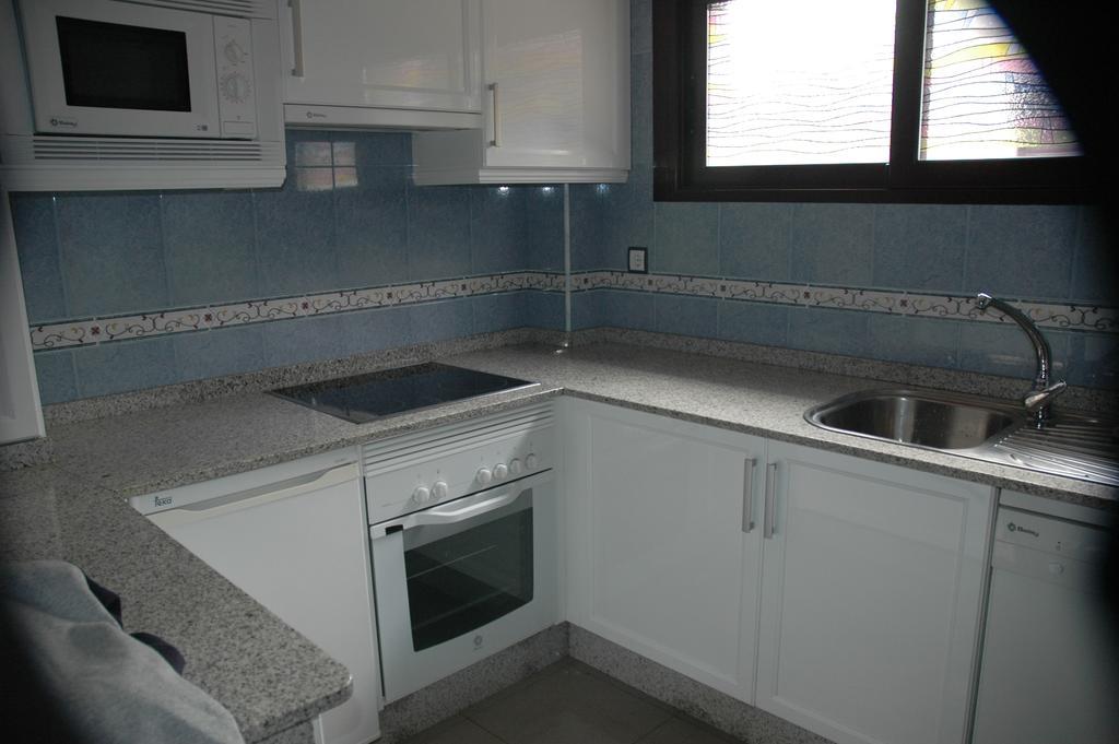 Apartamentos Turisticos Vilagarcia- Rio Ulla Vilagarcia de Arousa Phòng bức ảnh