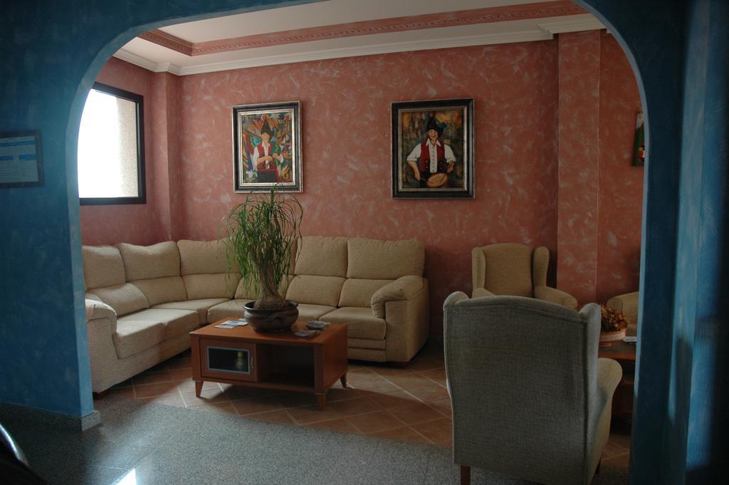 Apartamentos Turisticos Vilagarcia- Rio Ulla Vilagarcia de Arousa Phòng bức ảnh